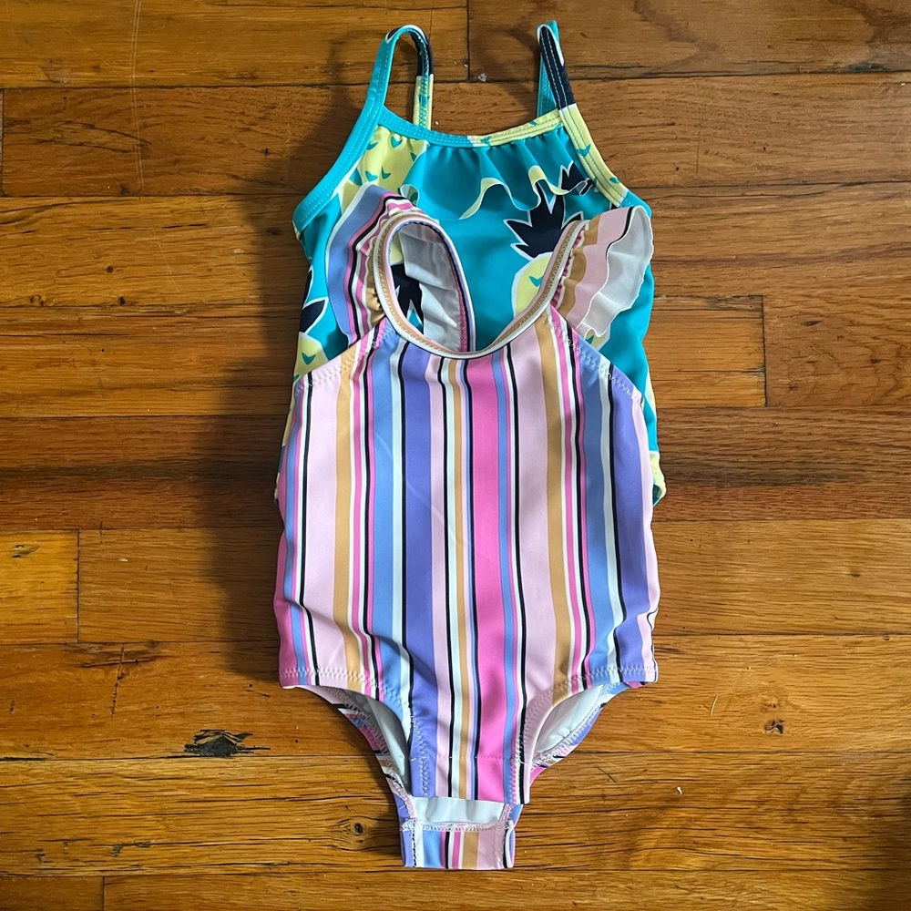 Carters' Baby Girl (infant) sized 3 months swimsuits